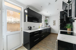 Photo 9- click for photo gallery